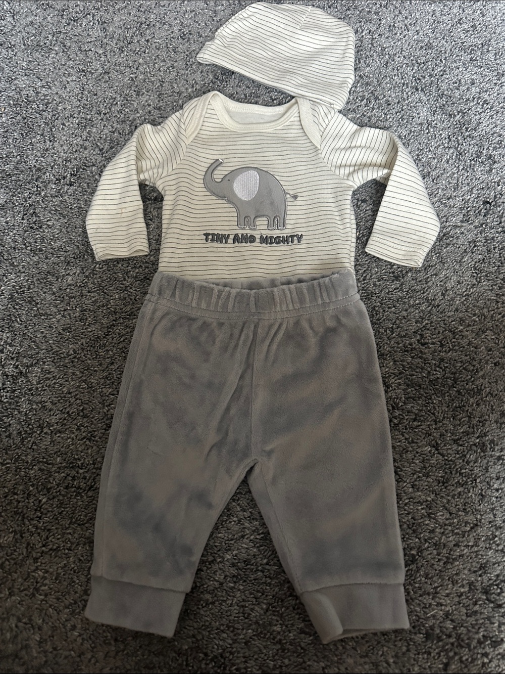Neutral Elephant Baby Outfit Set - Cream & Gray